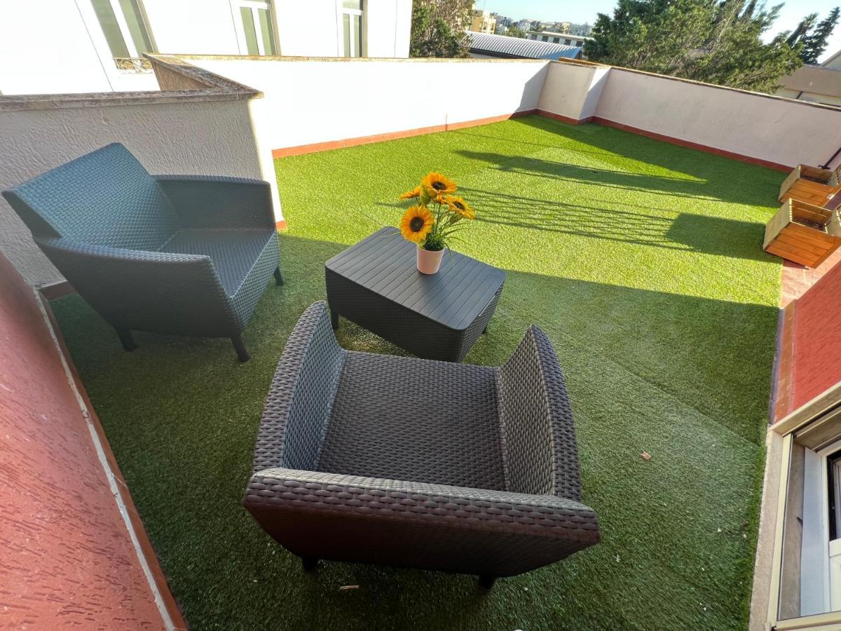 Loft Con Terrazzo A Livello Stazione Lägenhet Lecce Exteriör bild